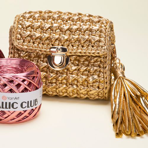 Metallic club